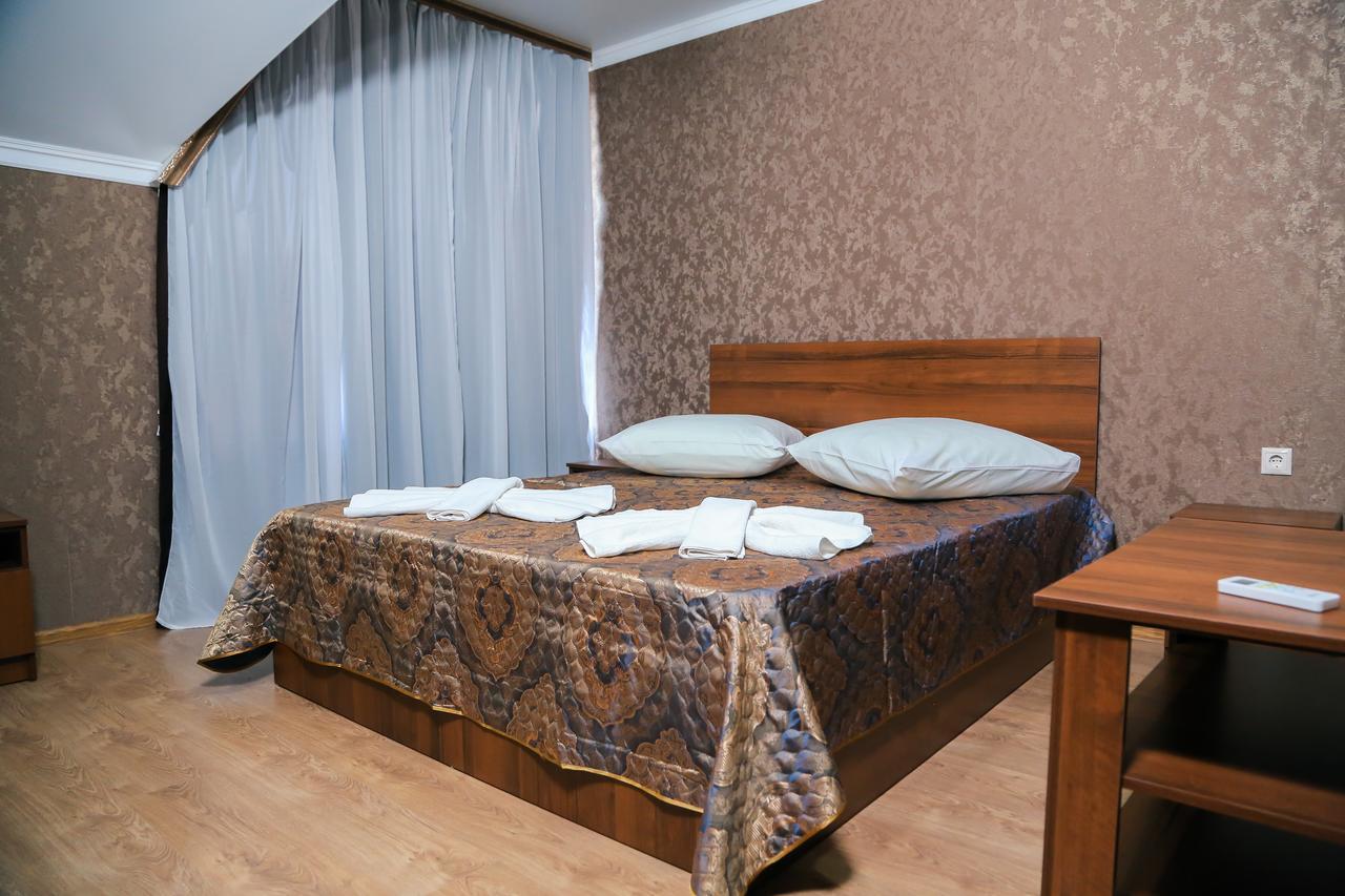 Bon Amour Gagra Extérieur photo